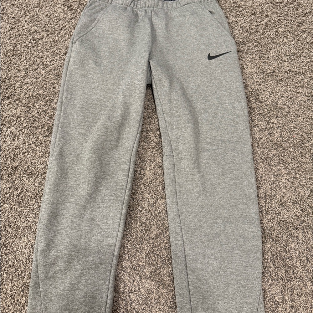 Nike women’s Heather Gray Joggers